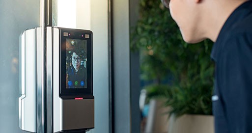 smart-door-tile